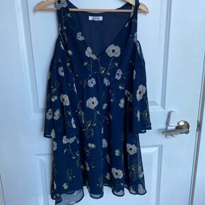 BB Dakota Dress 💙